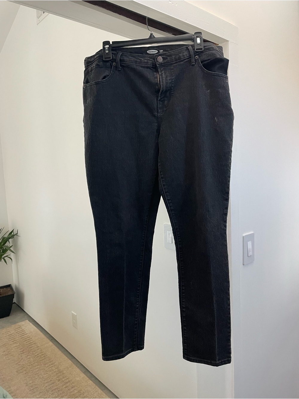 Old Navy black curvy skinny jeans